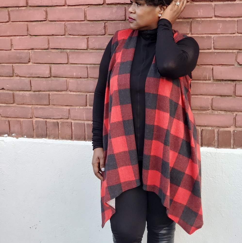 Buffalo plaid sleeveless cardigan